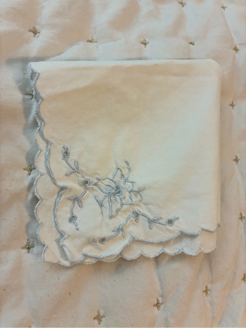 One Hand-Embroidered Blue and Cream Linen Napkin with Scalloped Edge